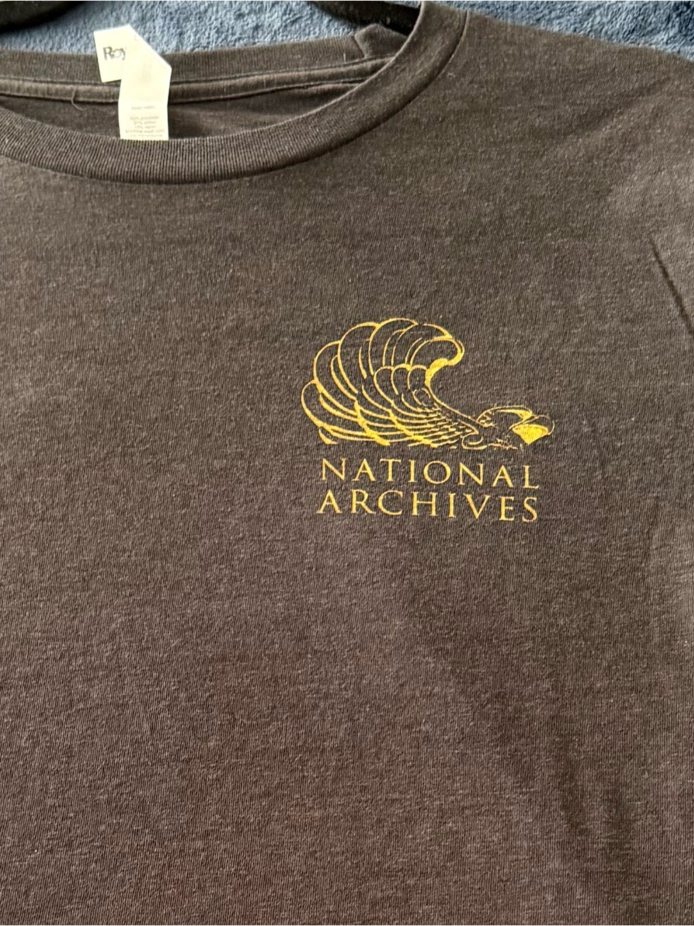 NWT National Archives Hamilton Burr Star Tee M Black Gold Store Exclusive